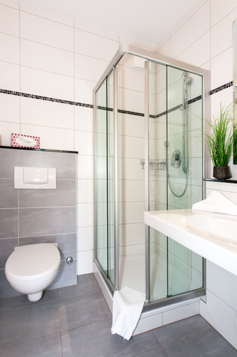 Bathroom 5, Moselhaus Weiskopf, Bernkastel-Wittlich