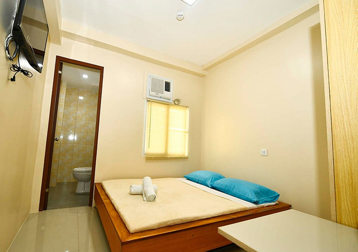 Bathroom 5, Cebu Courtyard, Lapu-Lapu City