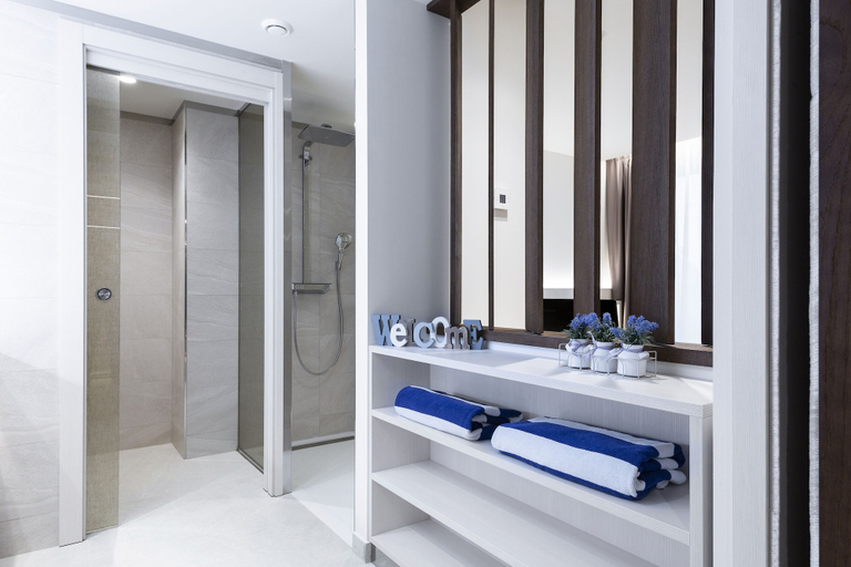 Bathroom 5, Hotel Indalo Park, Barcelona