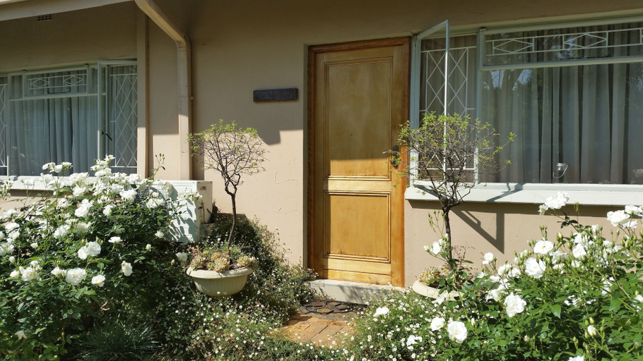 Exterior & Views 2, Royal Ridge Guest House and Apartments, City of Tshwane