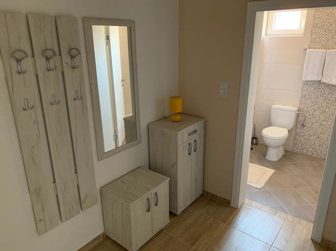 Bathroom 3, Airport View Apartments, Belgrade