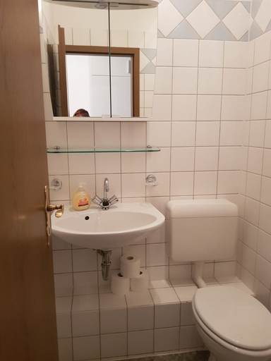 Bathroom 4, Apartment im Luisenviertel - Grün, Wuppertal