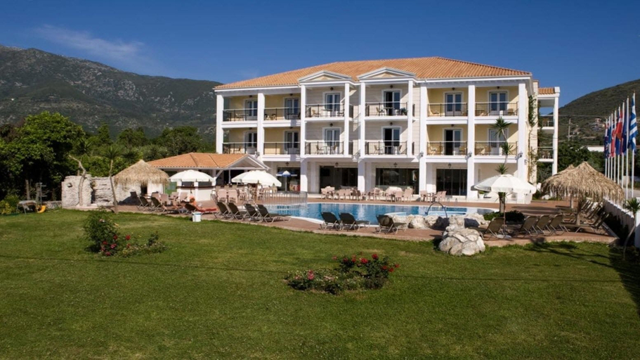 Exterior & Views 2, Royal Nidri Hotel & Apartments, Ionian Islands