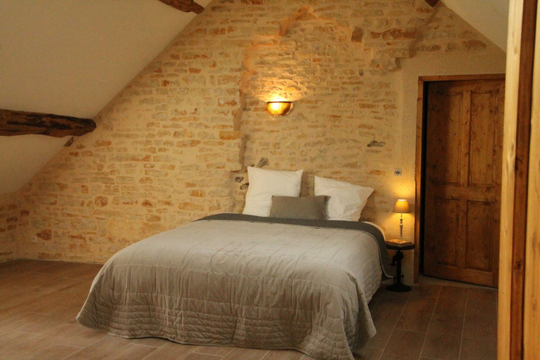 Bedroom 3, Au coq des bois, Yonne