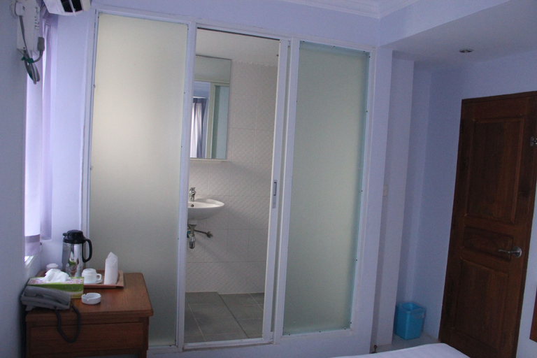 Bathroom 3, New Yangon Hotel, Yangon