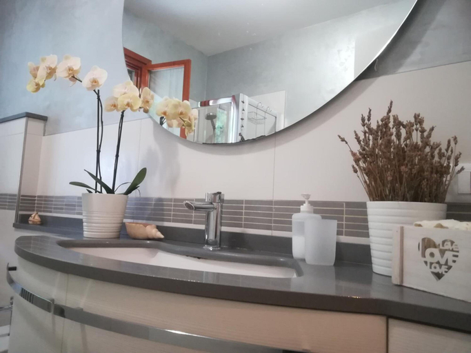 Bathroom 3, Home Meditamondo, Pesaro E Urbino