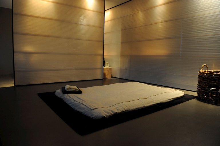 Bedroom 2, VIVERE suites and rooms, Trento