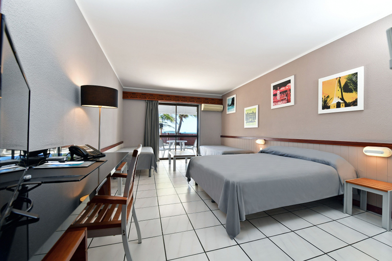 Bedroom 3, Le Stanley Hotel and Suites, Nouméa
