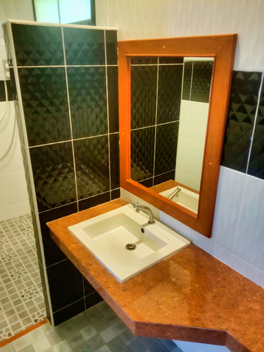 Bathroom 3, Kaibae Hut Resort, Koh Chang