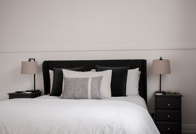 Bedroom 2, Walton House, Huon Valley