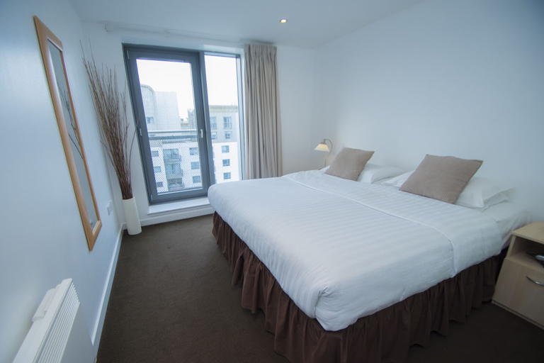 Bedroom 2, Ocean Serviced Apartments, Edinburgh