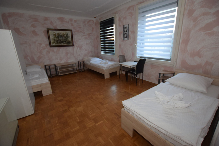 AB Apartment 38, Stuttgart