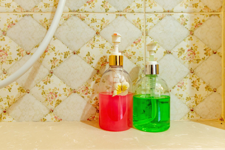 Bathroom 4, AA Resort Hotel, Pak Kret