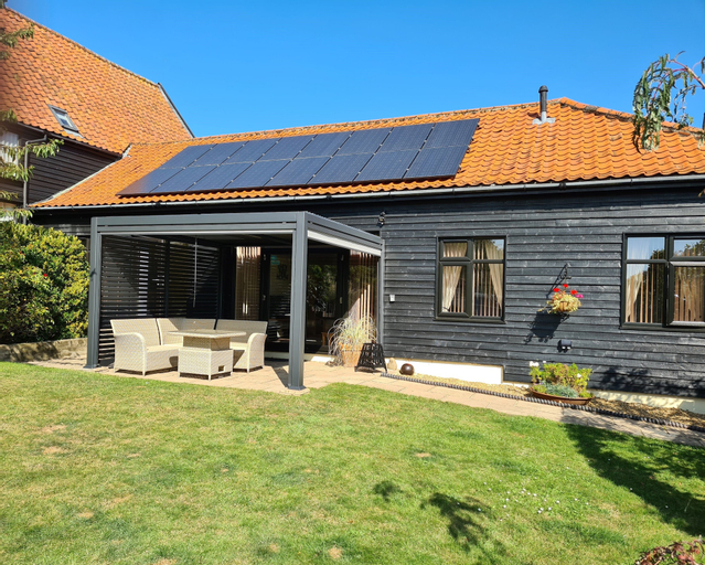 Owl Barn, Sisland - Spacious Apartment, Norfolk