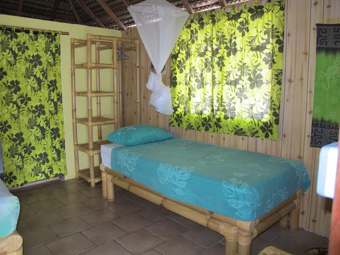 Bedroom 2, Pension Hotu