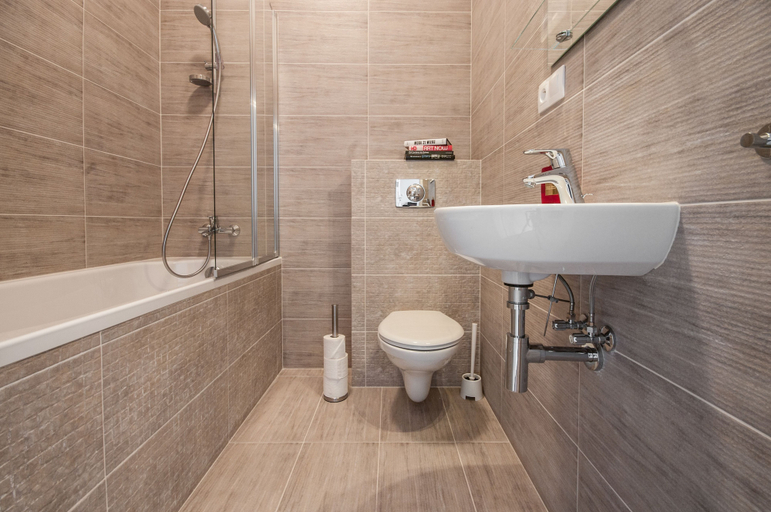 Bathroom 4, Smolna Apartments by Your Freedom, Warsaw