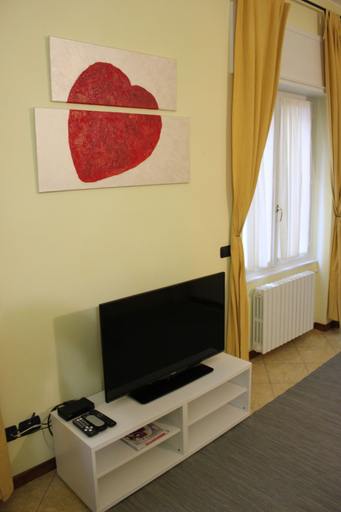 Room amenity 5, Duomo Home Milano Center, Milano