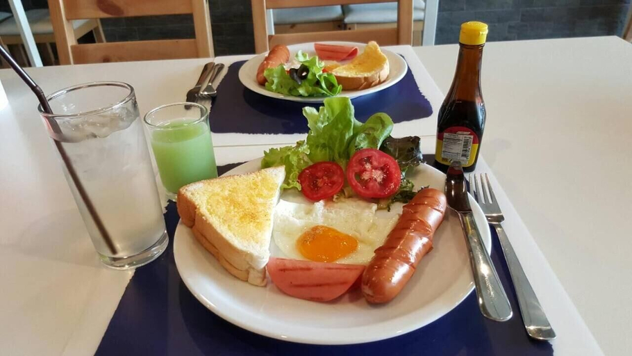 Food & Drinks 4, Eat - Ting Cafe and Hostel, Lat Krabang