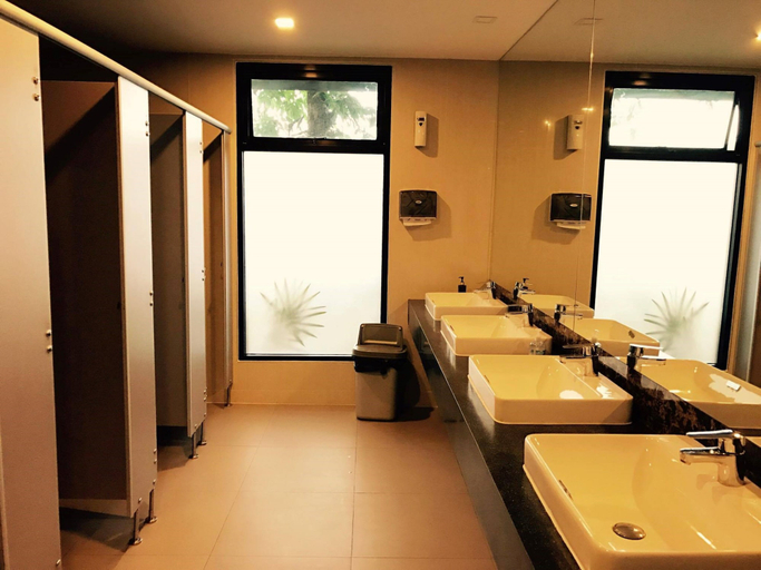 Bathroom 3, The Heaven at Star Hill Condo, Muang Chiang Mai