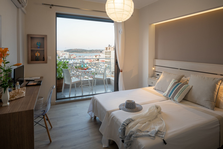 Bedroom 5, Emerald Lake Studios, Crete