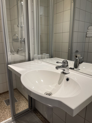 Bathroom 4, Gjestehuset Kristiansund, Kristiansund