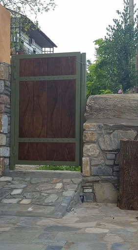 Exterior & Views, Victoria's Country Apartments, Thessaly