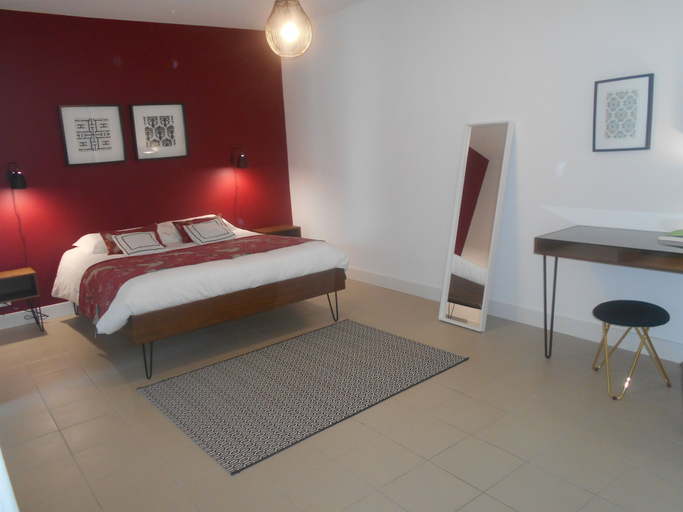 Bedroom 5, Chambres d'Hotes Les Palmiers, Ardèche