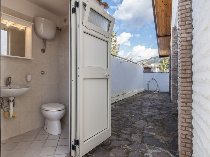Bathroom 4, Casa Vacanza Nikita, Latina