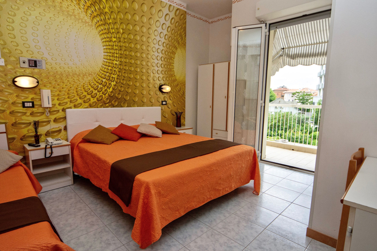 Bedroom 2, Residence Carla, Rimini