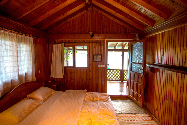 Bedroom 2, Ankh Pension, Kale
