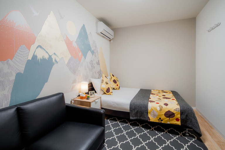 Bedroom 2, Sakuragawa no Shima, Osaka