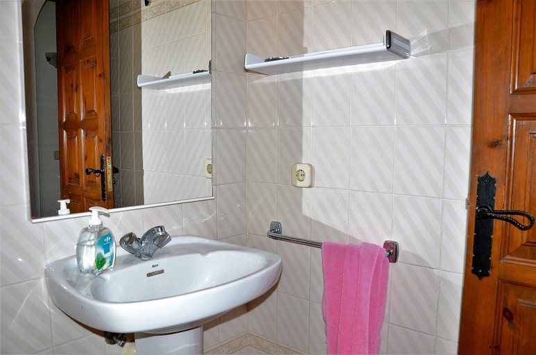 Bathroom 3, Villa Andorra 2, Girona