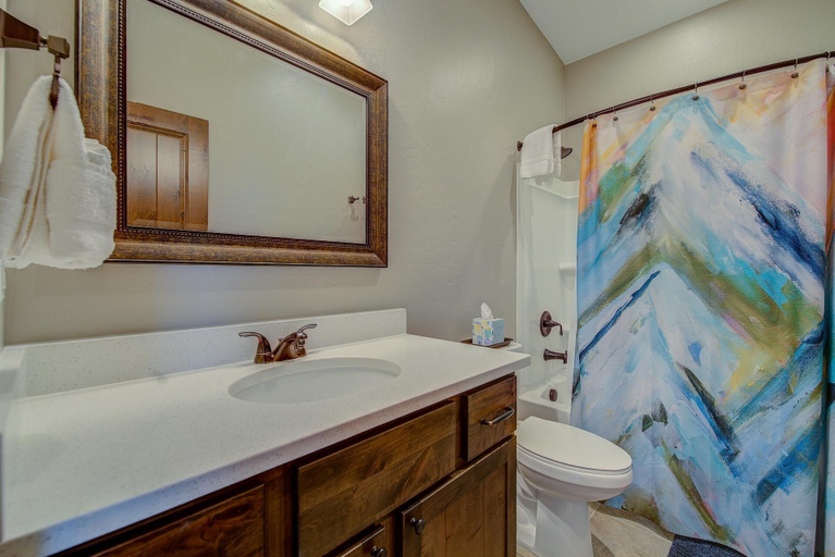 Bathroom 4, Mountain Getaway Stunning Views HOT TUB, Grand