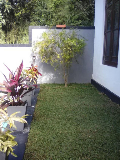 Others 2, Villa Aurora, Matara Four Gravets