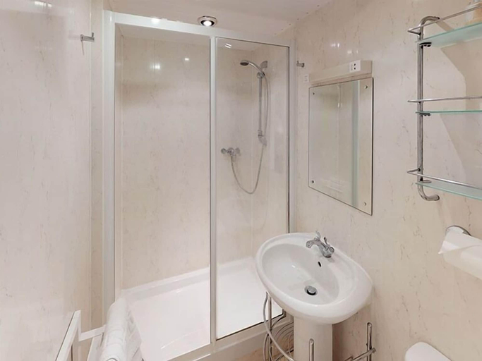 Bathroom 3, Ranscombe House, Torbay