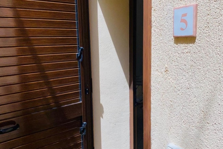 Property entrance, Sa Domo Lada 1, Nuoro