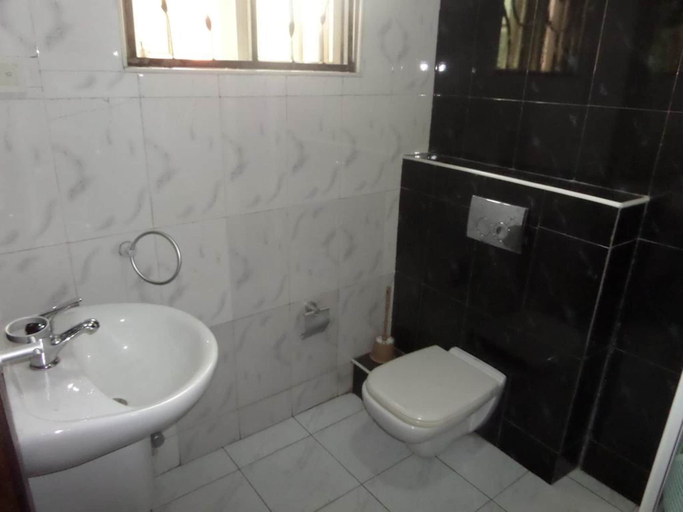 Bathroom 4, La Christine Suites, Kosofe