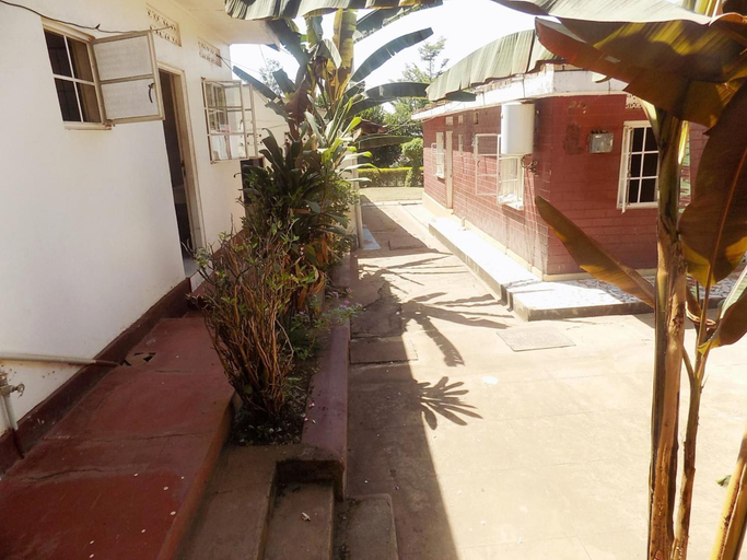 Exterior & Views 2, Manhattan Guesthouse, Kampala