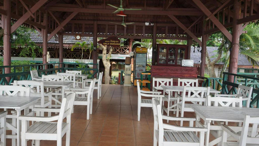 Food & Drinks 4, Vansana NamNgum Hotel, Thoulakhom