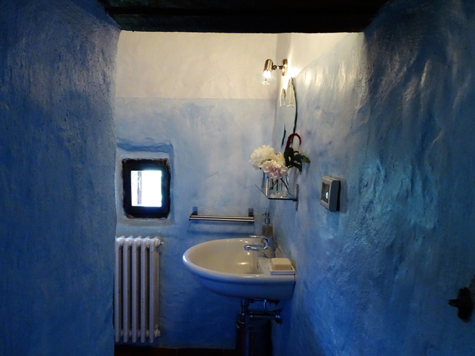 Bathroom 5, Podere Pievina Delle Corti, Siena