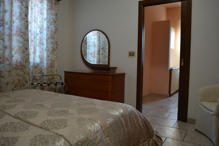 Bedroom 4, Hotel Residence Sirio, Reggio Di Calabria
