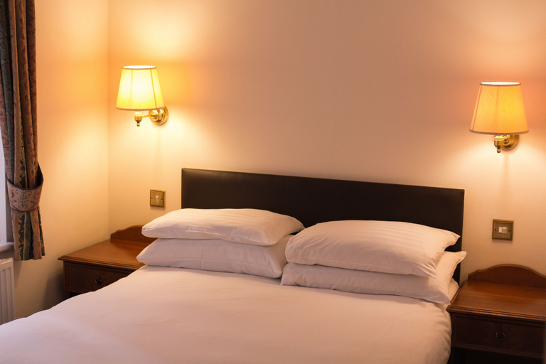 Bedroom 3, Abbey Lodge Hotel, Buckinghamshire