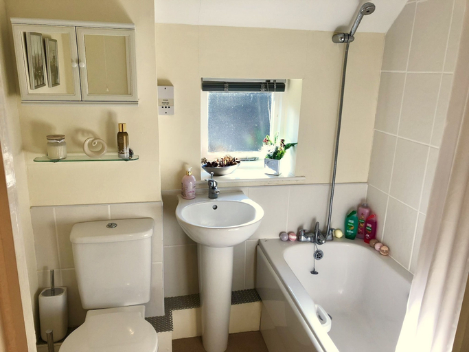 Bathroom, Captain Cook, North Yorkshire