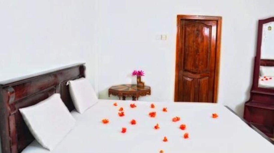 Bedroom 2, Water Garden Hotel, N. Palatha East