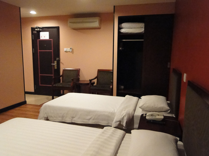 Bedroom 15