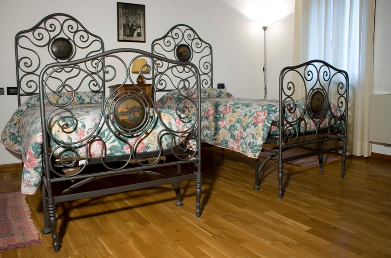 Bedroom 22