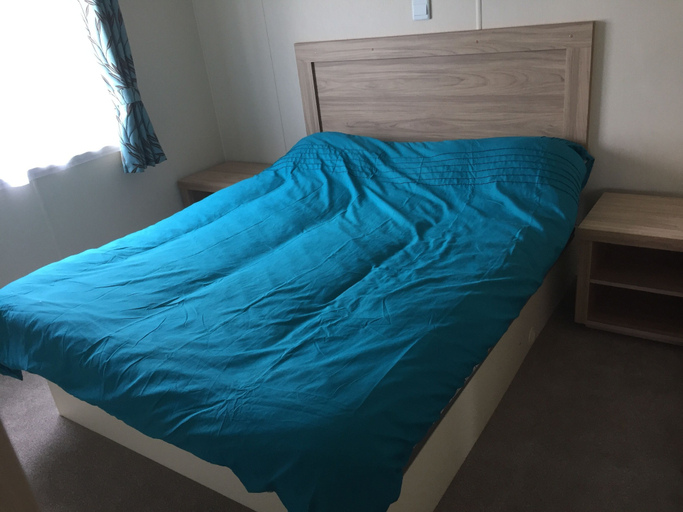 Bedroom 2, Camber Sands Lodge, East Sussex