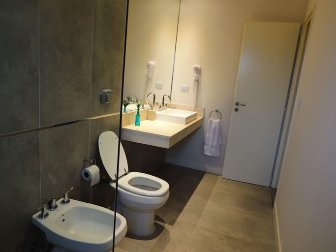 Bathroom 3, Parque Los Nogales Apart Hotel, La Capital