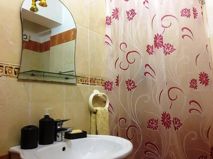 Bathroom, 19th floor relaxing sea view apartment, Vlorës