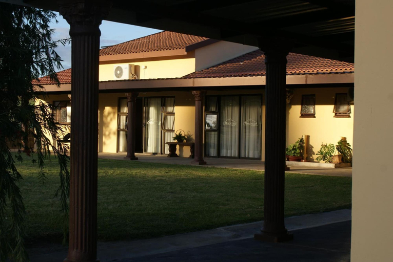 Exterior & Views 2, Mountain View Guest House, Umzinyathi